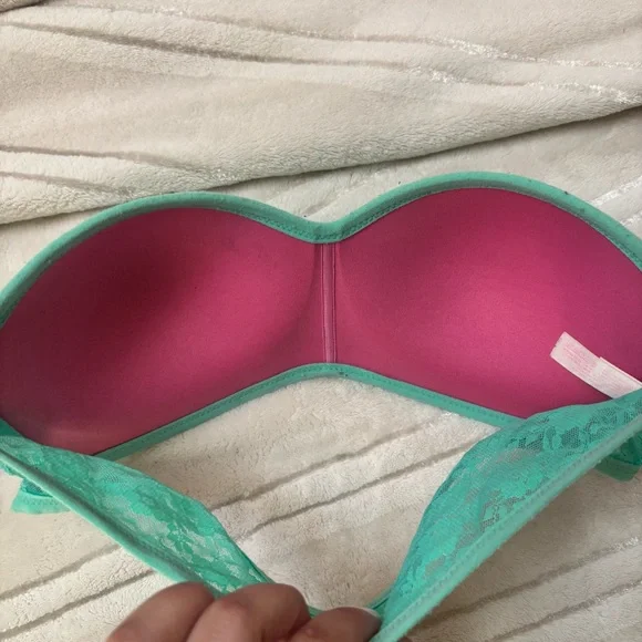 PINK Victoria's Secret Green Lace Bandeau Bra - Picture 5 of 6